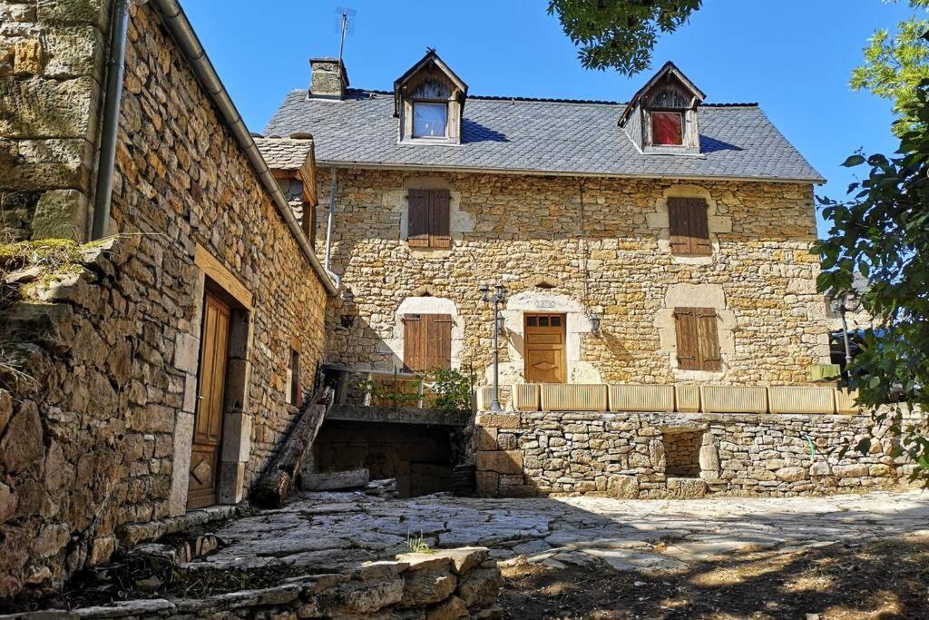 Maison Traditionnelle En Lozere Saint-Saturnin  Eksteriør bilde